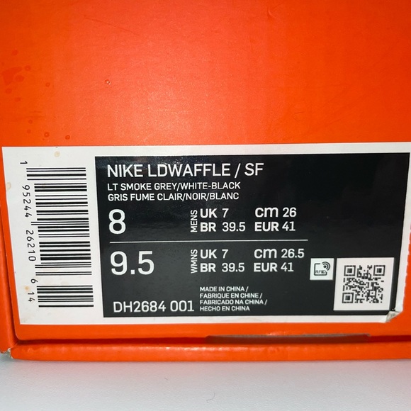 2021 Nike Fragment Design x sacai x LDV
Waffle 'Light Smoke Grey' size 8 - Picture 12 of 12